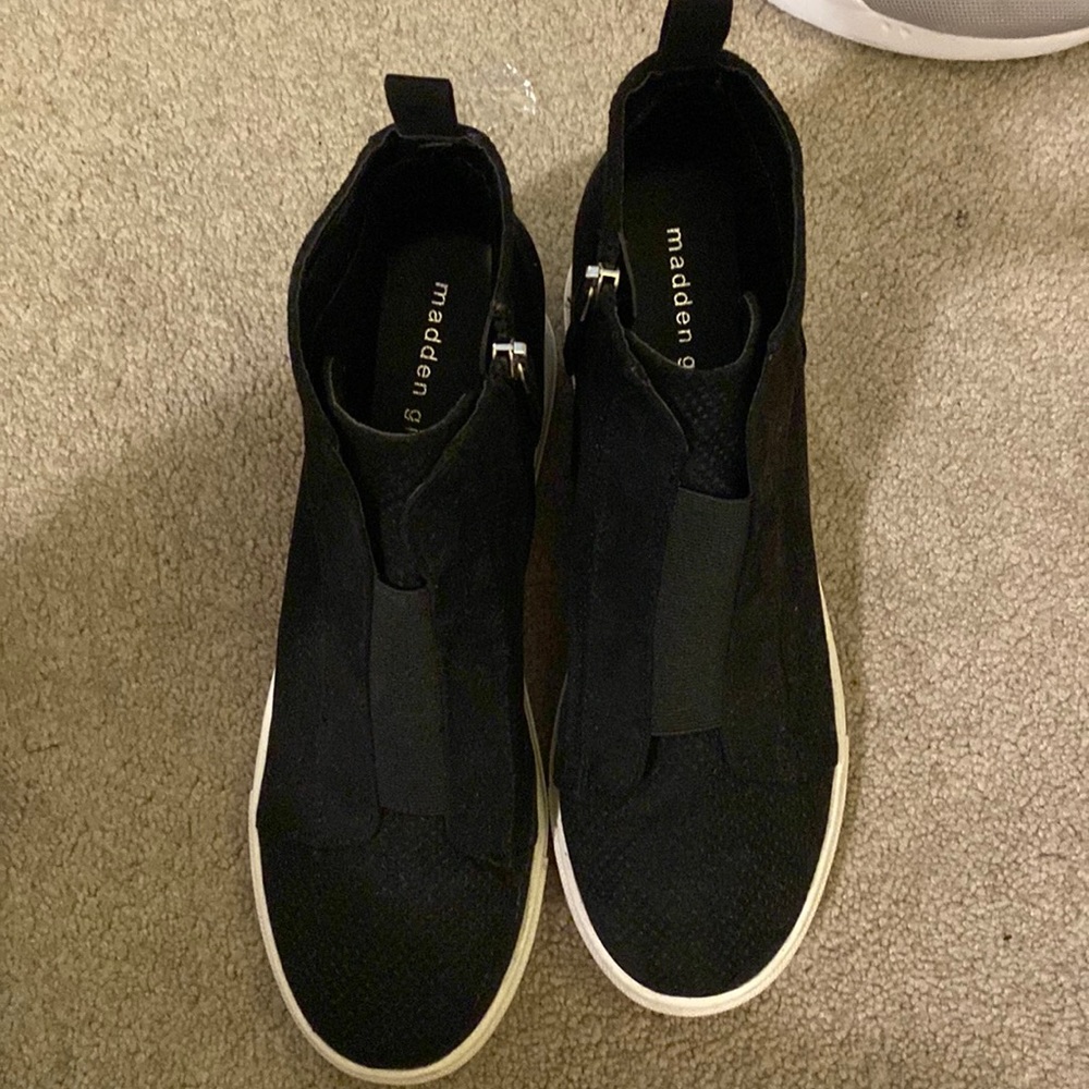 Steve Madden wedge heel